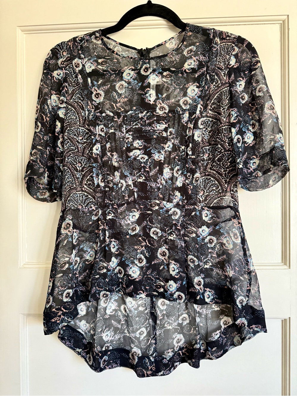 Veronica Beard Shirt Womens 2 Floral Silk 
Pin-tuck Front Short Sleeve Hi-low